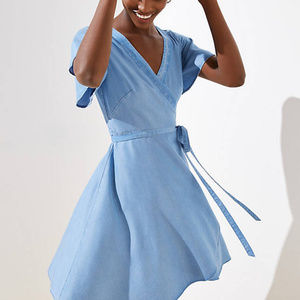 LOFT Petite Chambray Wrap Dress 6P